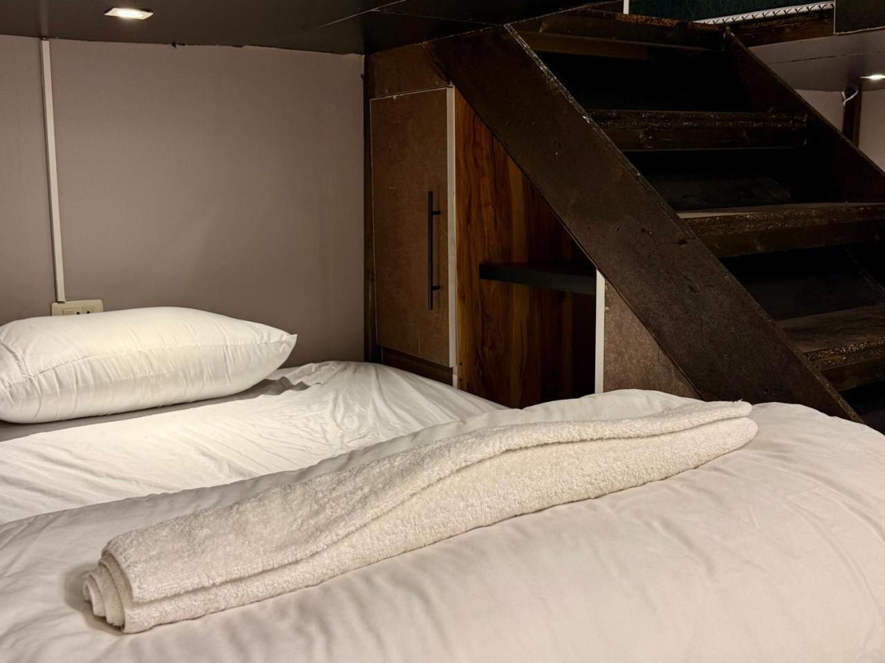 Beit Ahlan Hotell Amman Exteriör bild