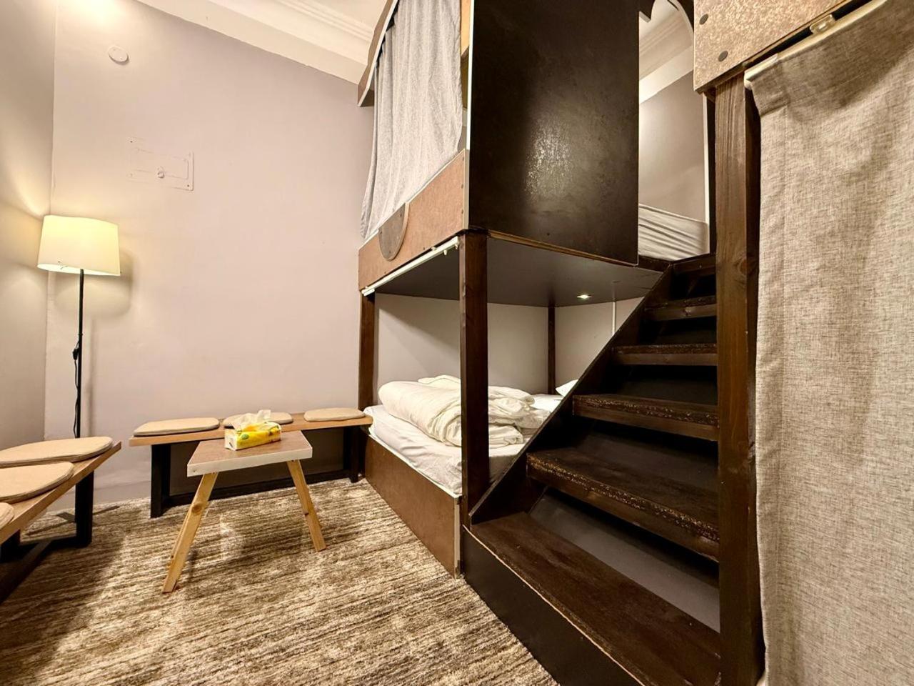 Beit Ahlan Hotell Amman Exteriör bild