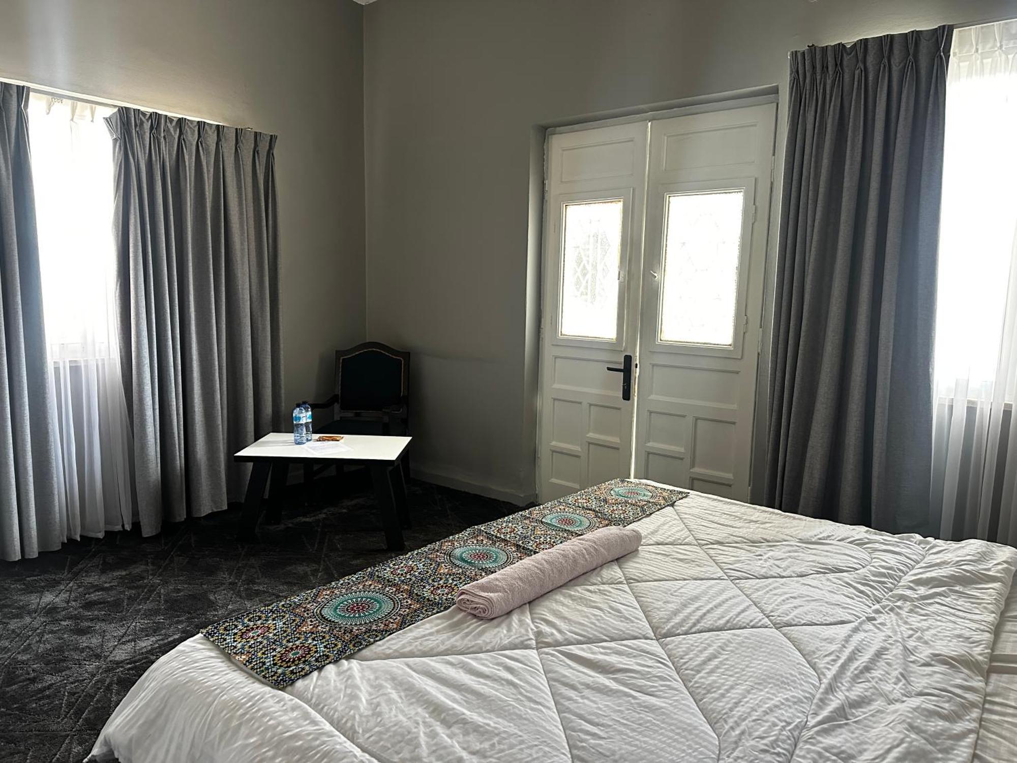 Beit Ahlan Hotell Amman Exteriör bild